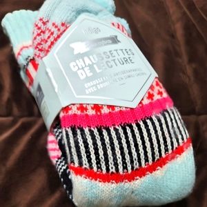 NEW Indigo Kids Non-Skip Pom-Pom Reading Socks Size S - M